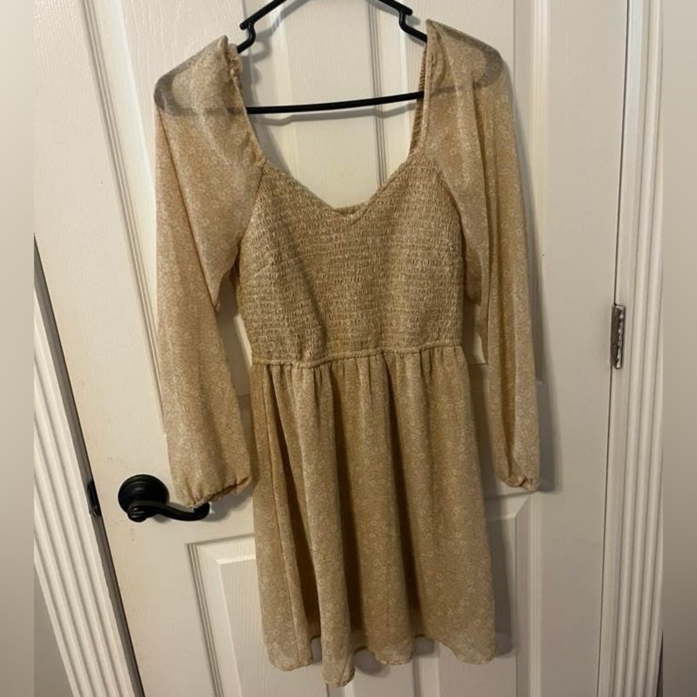 Elegant Gold Women's Dress